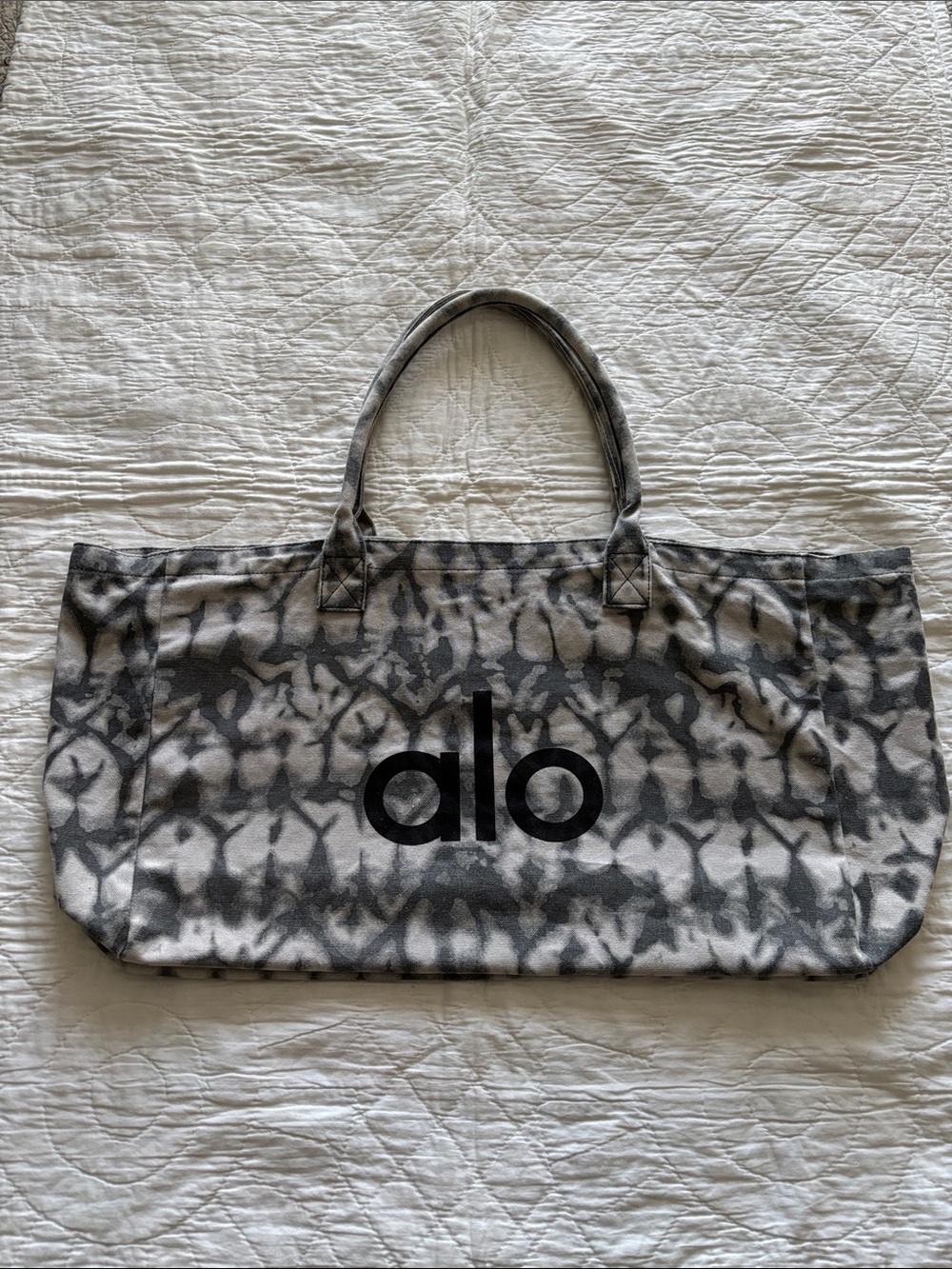 ALO Tote Bag